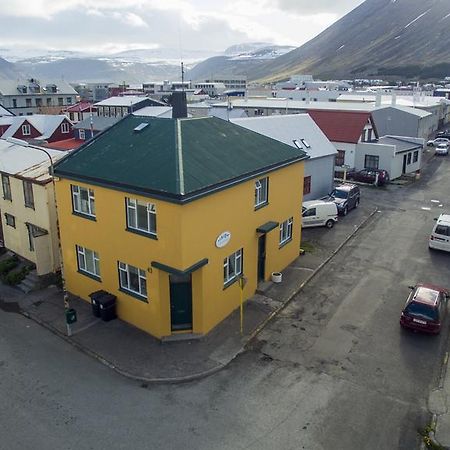 Litla Guesthouse Ísafjörður Esterno foto
