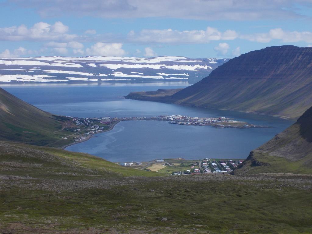 Litla Guesthouse Ísafjörður Esterno foto